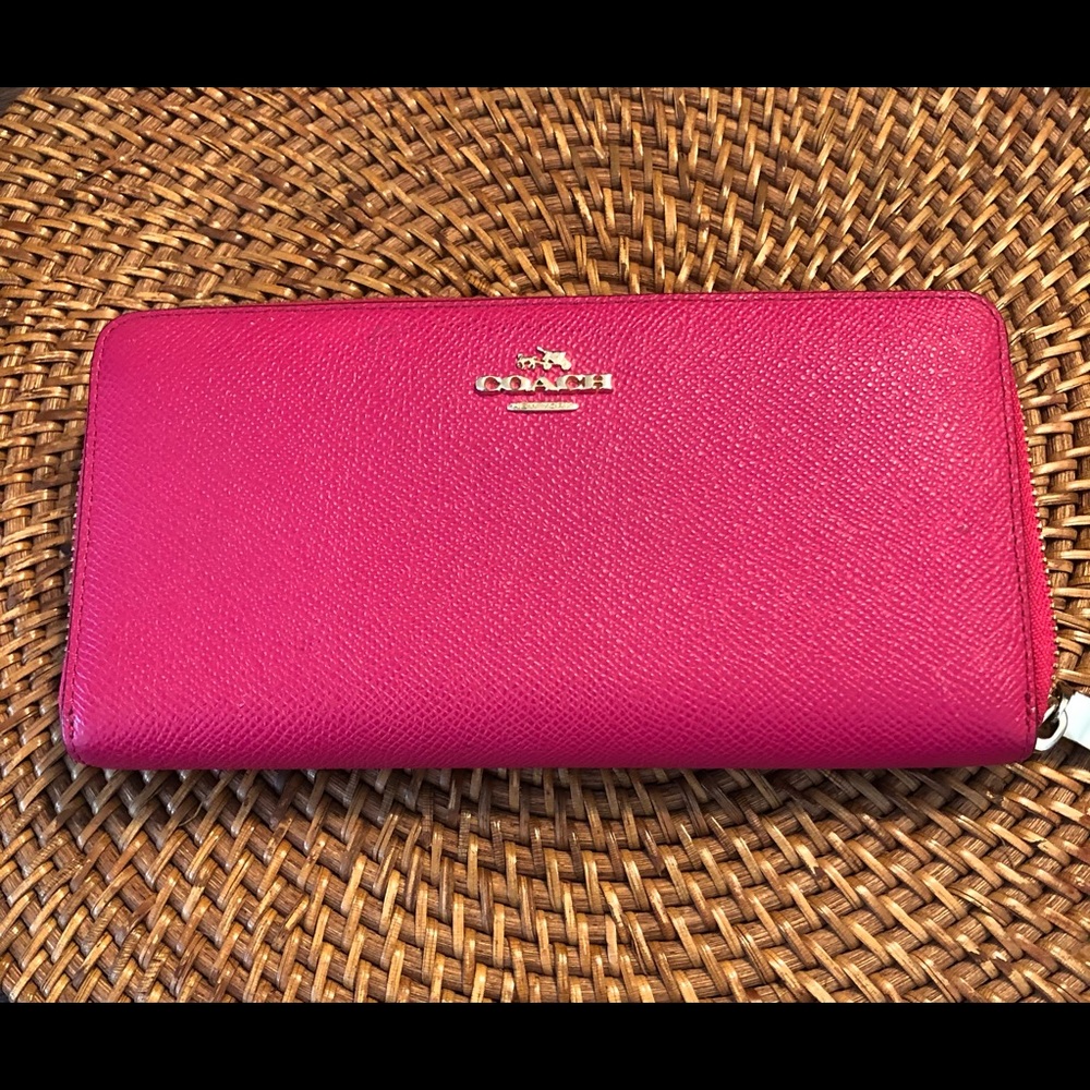 Coach wallet